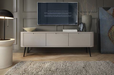 Тумба под телевизор Perfect Home Зова/Zova 3-дверная с черными ножками RTV168 Кашемир (PFH-091274) PFH-091274 фото